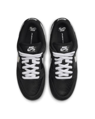 Nike SB Dunk Low Pro Skate Shoes. Nike IN